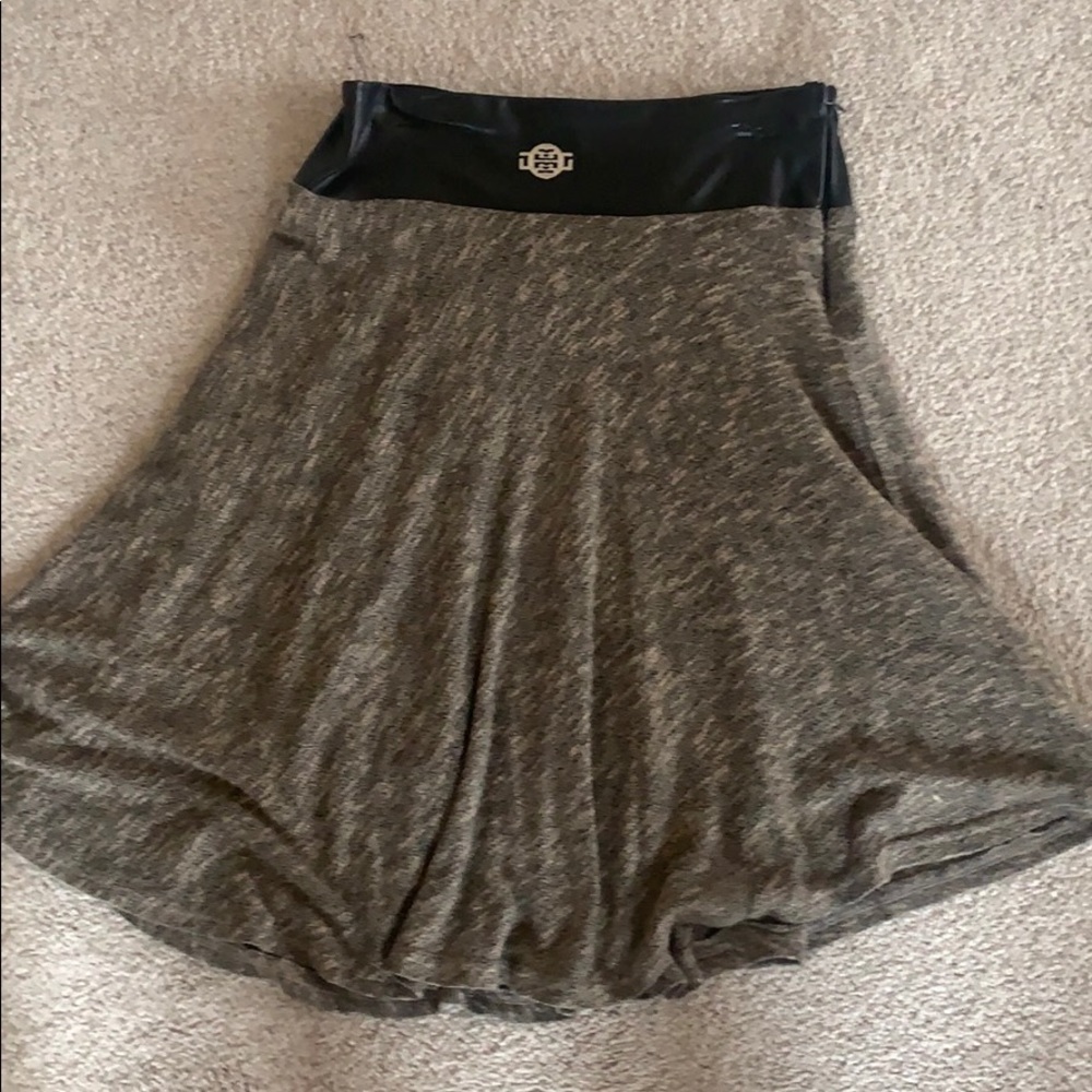 Girls Flowy skirt